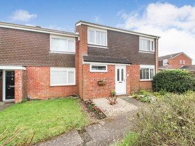 3 bedroom end of terrace house for sale in Ettrick Drive, Bedford, MK41