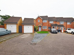 3 bedroom end of terrace house for sale in Farmers Close, Wootton Fields, Northampton, NN4