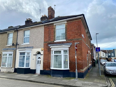 3 bedroom end of terrace house for sale in Guildford Road, Portsmouth, Hampshire, PO1