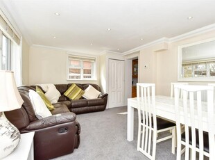 3 bedroom end of terrace house for sale in Horsea Road, Portsmouth, Hampshire, PO2