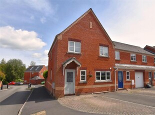 3 bedroom end of terrace house for sale in Lewis Crescent, Exeter, Devon, EX2