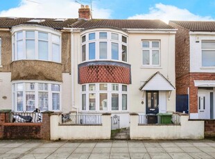 3 bedroom end of terrace house for sale in Lovett Road, Portsmouth, PO3