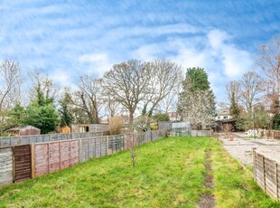3 bedroom end of terrace house for sale in Ouseley Close, Marston, OXFORD, OX3