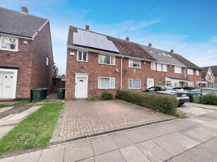 3 bedroom end of terrace house for sale in Prior Deram Walk, Canley, Coventry, CV4 8FS, CV4