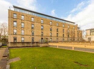 3 bedroom flat for sale in Flat 13, 9, Handyside Place, Edinburgh, EH11 1ZH, EH11