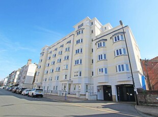 3 bedroom flat for sale in The Mansions, 23 Compton Street, BN21 4AP, BN21