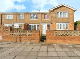 3 bedroom house for sale in Havant Road, Cosham, Portsmouth, Hampshire, PO6