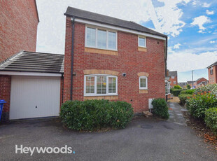 3 bedroom link detached house for sale in Godwin Way, Trent Vale, Stoke-on-Trent, ST4