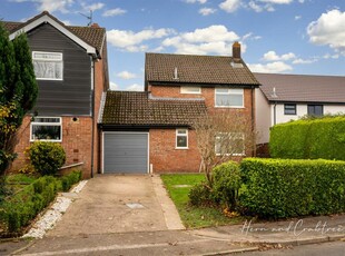 3 bedroom link detached house for sale in Launcelot Crescent, Thornhill, Cardiff, CF14