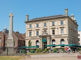 3 bedroom penthouse for sale in City Bank, Cathedral Yard, Exeter, EX1