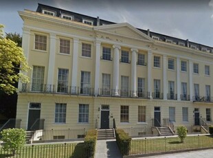 3 bedroom penthouse for sale in Grosvenor House, Cheltenham, GL52