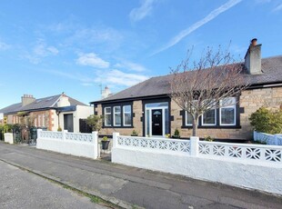 3 bedroom semi-detached bungalow for sale in 26 Featherhall Crescent South, Edinburgh, EH12 7UL, EH12