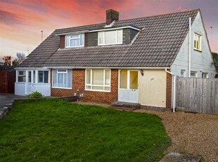 3 bedroom semi-detached bungalow for sale in Ashwood Close, Worthing, BN11