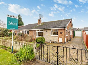 3 bedroom semi-detached bungalow for sale in Nutwell Lane, Armthorpe, Doncaster, DN3