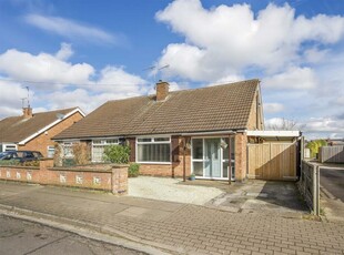 3 bedroom semi-detached bungalow for sale in Pleydell Close, Coventry, CV3