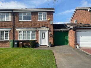 3 bedroom semi-detached house for rent in Coppice Road, Solihull, B92 9JY, B92