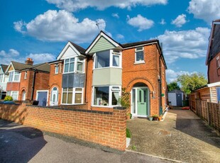 3 bedroom semi-detached house for sale in Deacon Crescent, Bitterne, Hampshire, SO19