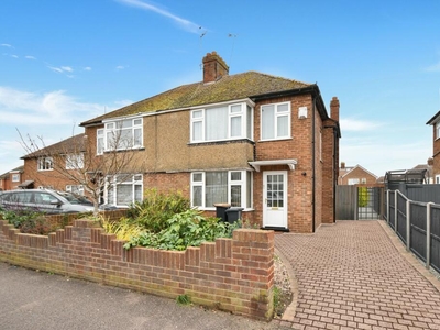 3 bedroom semi-detached house for sale in Ditmas Avenue, Kempston, Bedford, MK42