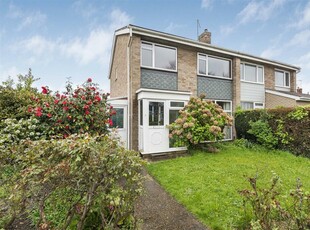 3 bedroom semi-detached house for sale in Eccles Close, Caversham, Reading, RG4