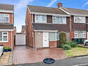 3 bedroom semi-detached house for sale in Finnemore Close, Styvechale Grange, Coventry, CV3