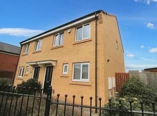 3 bedroom semi-detached house for sale in Furness Grove, Westerhope, Newcastle upon Tyne, Tyne and Wear, NE5 4ER, NE5
