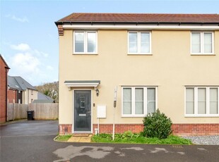 3 bedroom semi-detached house for sale in Ganders Mead, Nursling, Southampton, Hampshire, SO16