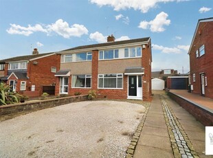 3 bedroom semi-detached house for sale in Gleneagles Crescent, Birches Head, Stoke-On-Trent, ST1
