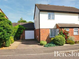 3 bedroom semi-detached house for sale in Golding Thoroughfare, Chelmer Village, CM2