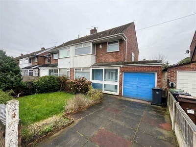 3 bedroom semi-detached house for sale in Grasmere Road, Maghull, L31