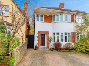 3 bedroom semi-detached house for sale in Hilldown Road, Southampton, SO17