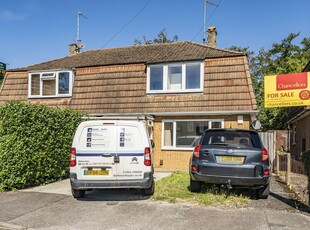 3 bedroom semi-detached house for sale in Littlemore, Oxford, OX4