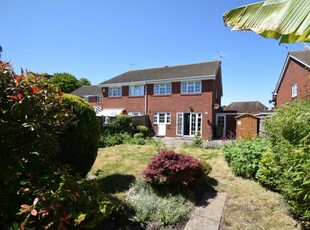 3 bedroom semi-detached house for sale in Meads Road, Eastbourne, BN20
