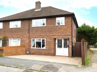3 bedroom semi-detached house for sale in Percy Road, Guildford, GU2