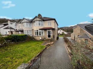 3 bedroom semi-detached house for sale in Redburn Drive, Shipley, West Yorkshire, BD18
