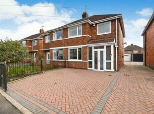 3 bedroom semi-detached house for sale in Rokeby Park, Hull, HU4