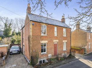 3 bedroom semi-detached house for sale in Trinity Road, Headington, Oxford, OX3
