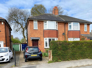 3 bedroom semi-detached house for sale in Wedderburn Drive, Harrogate, HG2