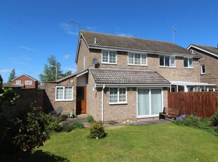 3 bedroom semi-detached house for sale in Wigston Road, Bury St. Edmunds, IP33