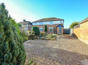 3 bedroom semi-detached house for sale in Worplesdon Road, Guildford, GU2