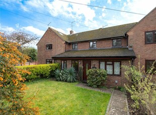 3 bedroom terraced house for sale in Batchwood Drive, St. Albans, Hertfordshire, AL3