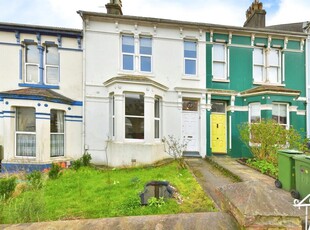 3 bedroom terraced house for sale in Belgrave Road, Plymouth, PL4