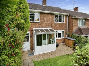 3 bedroom terraced house for sale in Blendworth Lane, Southampton, SO18