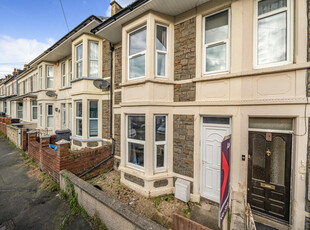 3 bedroom terraced house for sale in Boston Road, Bristol, Somerset, BS7