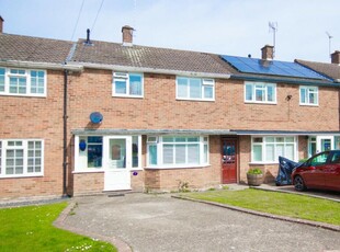 3 bedroom terraced house for sale in Boundary Drive, Hutton, Brentwood, Essex, CM13