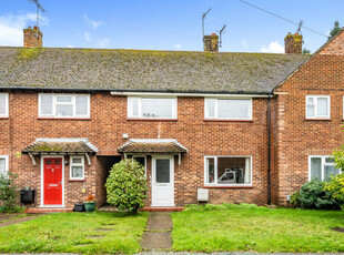 3 bedroom terraced house for sale in Cedar Way, Bellfields, Guildford, Surrey, GU1