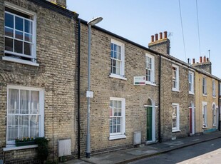 3 bedroom terraced house for sale in Grafton Street, Cambridge, CB1
