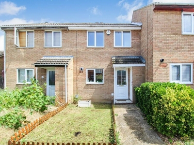 3 bedroom terraced house for sale in Gulliver Close, Kempston, Bedford, MK42