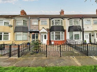3 bedroom terraced house for sale in Hessle Road, Hull, HU4