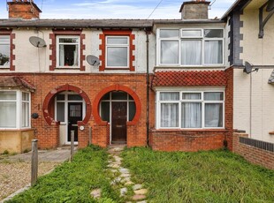 3 bedroom terraced house for sale in Highbury Grove, Portsmouth, PO6