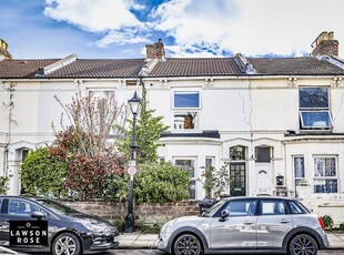 3 bedroom terraced house for sale in Inglis Road, Southsea, PO5